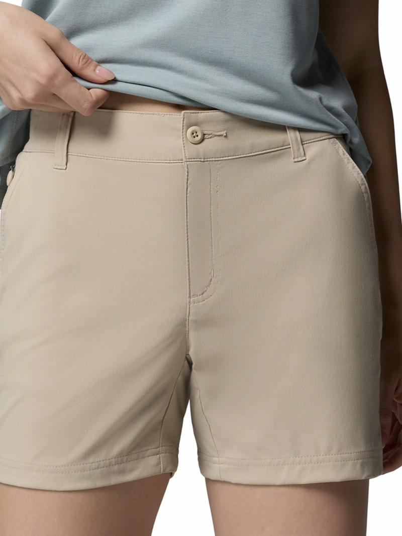 SHORT MUJER LESLIE FALLS II BEIGE COLUMBIA - 4