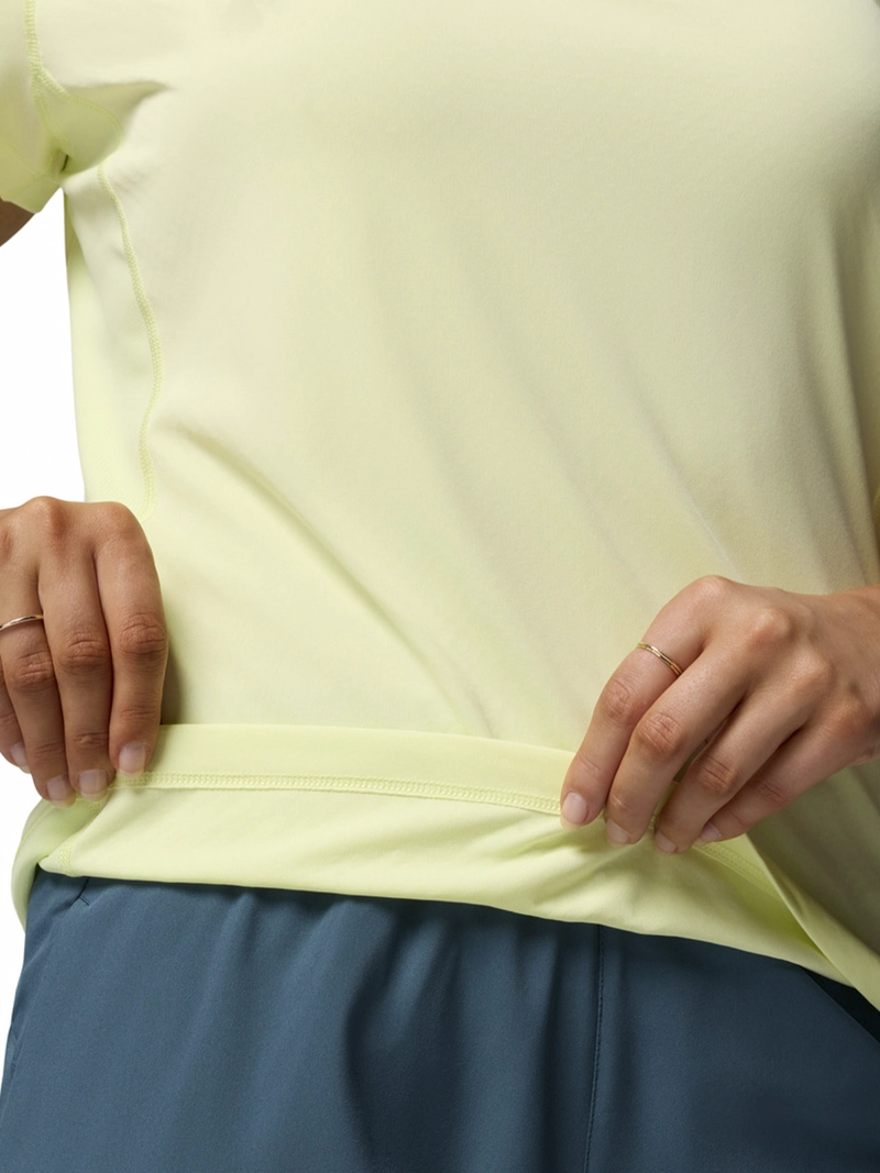 POLERA MUJER ZERO RULES LIGHT SS AMARILLO COLUMBIA - 5