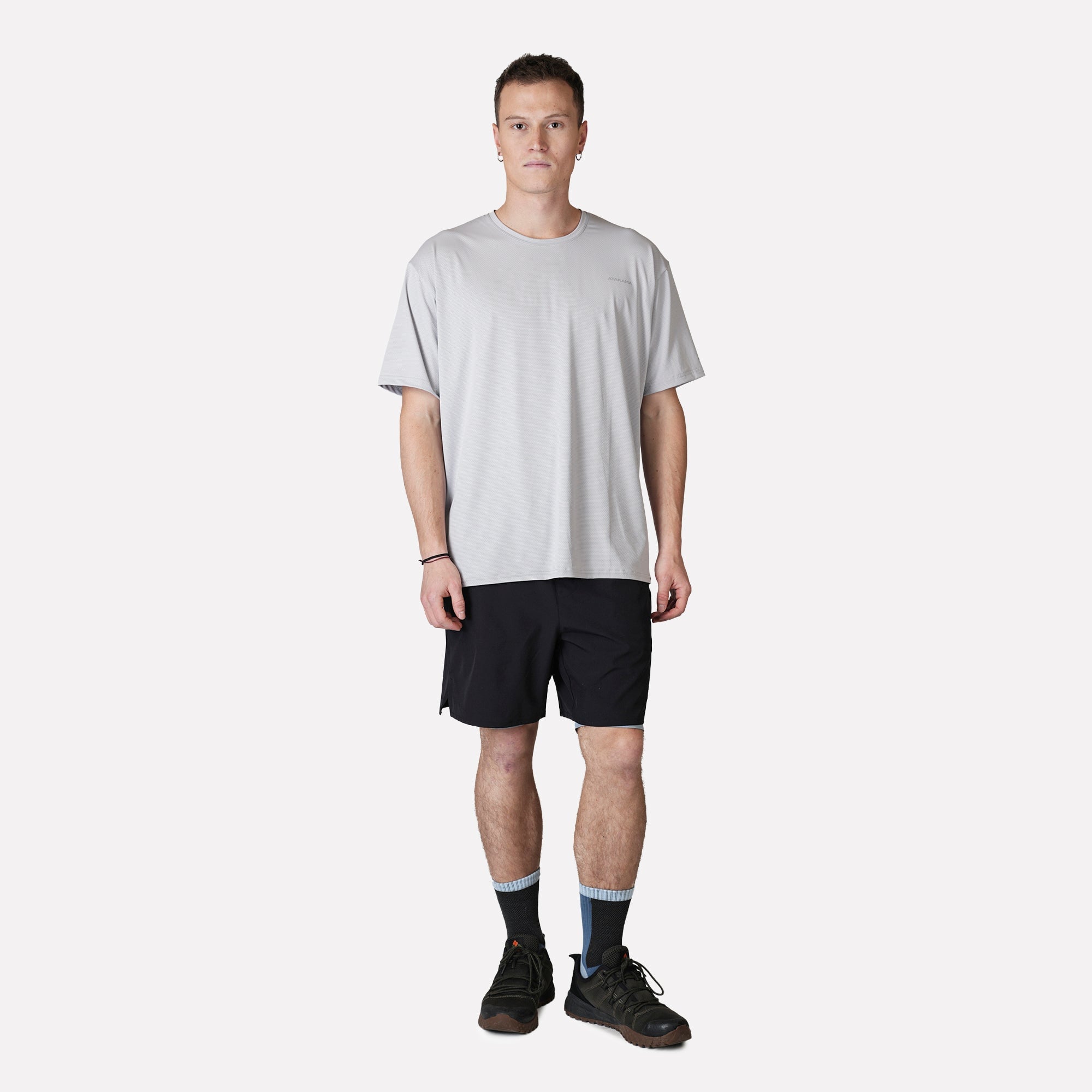 POLERA DEPORTIVA DRY CORE HOMBRE DINAMICA GRIS CLARO ATAKAMA OUTDOOR - 5