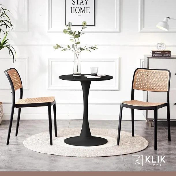 COMEDOR MESA TULIP NEGRA + 4 SILLAS COMEDOR ENREJADA NEGRA - 8