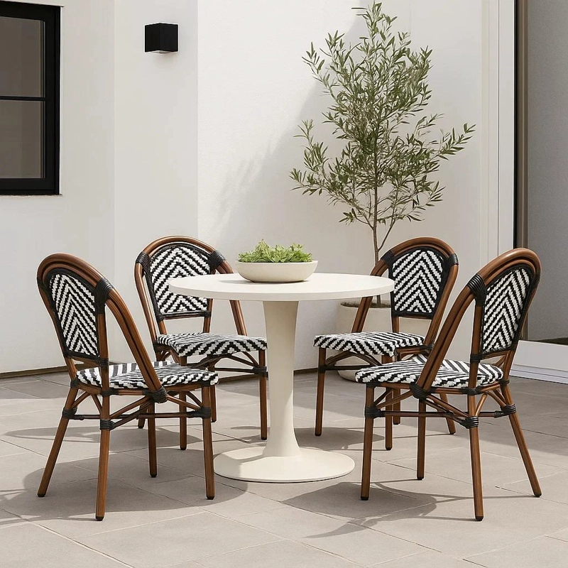 PACK DE 4 SILLAS BISTRO PARISINA RATTAN - EN COLOR BLANCO CON EN COLOR NEGRO - 3