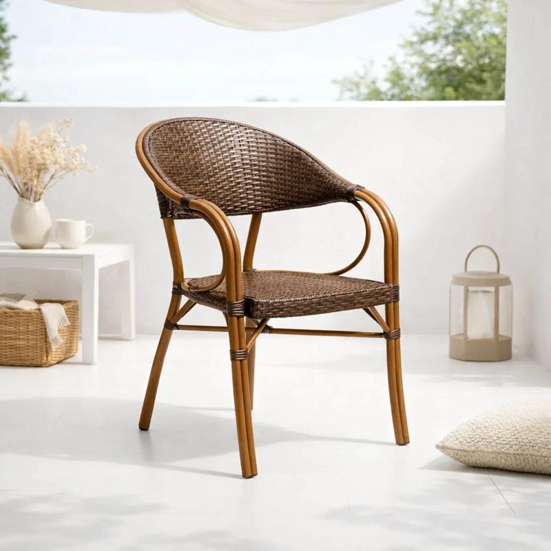 SILLA BISTRO PARISINA RATTAN CON  REPOSABRAZOS JOLIE  - CAFE  OSCURO - 2