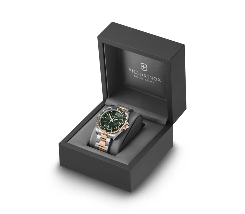 RELOJ VICTORINOX HOMBRE MAVERICK LARGE DIAL - 4
