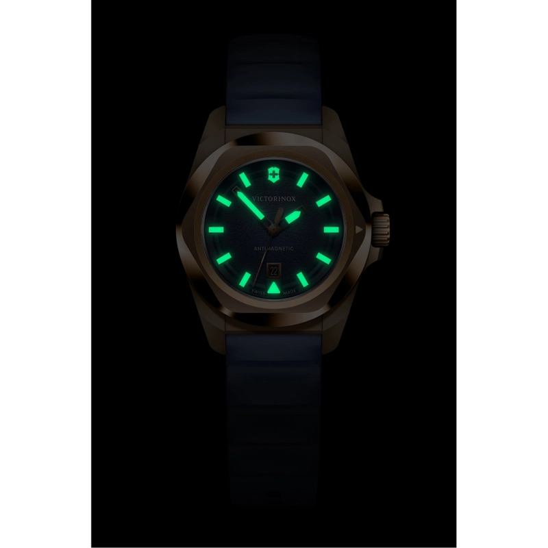 RELOJ DE PULSERA VICTORINOX I.N.O.X. QUARTZ CORREA DE CAUCHO AZUL - 6