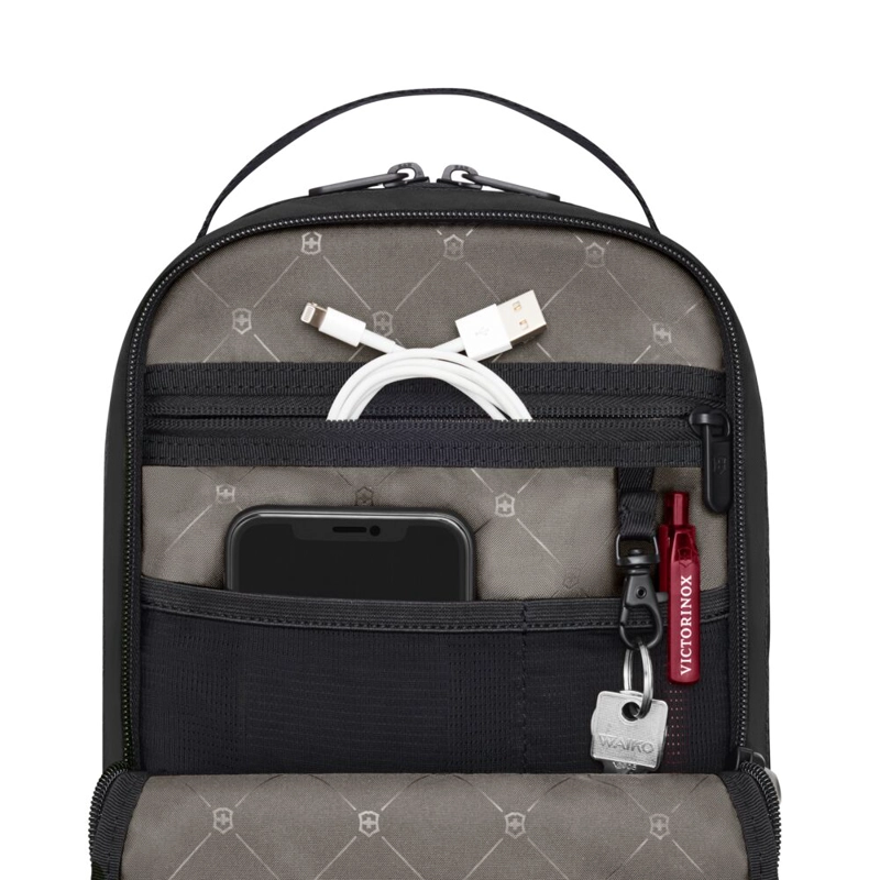BANDOLERA TRAVEL ESSENTIALS NEGRO VICTORINOX - 3