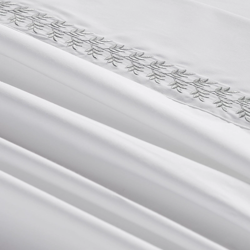 SABANA ROSEN 220 HILOS BORDADA HOJA BLANCA KING - 3