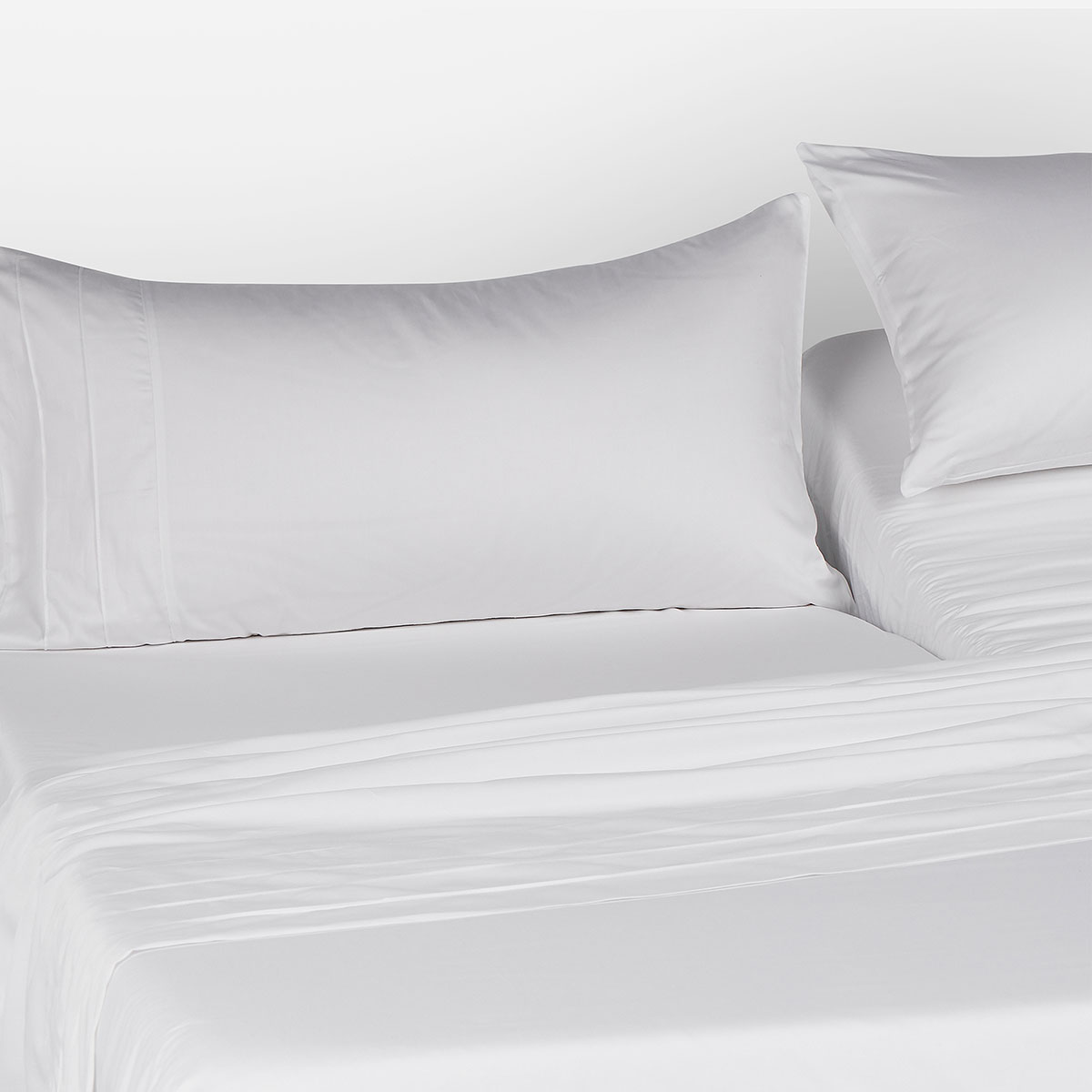 SABANA BODY SHAPE 300 HILOS ALGODON LISA BLANCA SUPER KING - 4