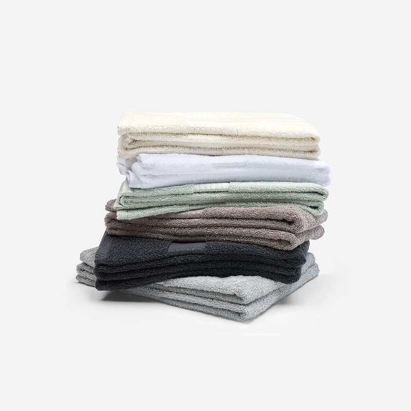 TOALLA DE MANO LISA BASIC 500 GRAMOS PERLA - 5