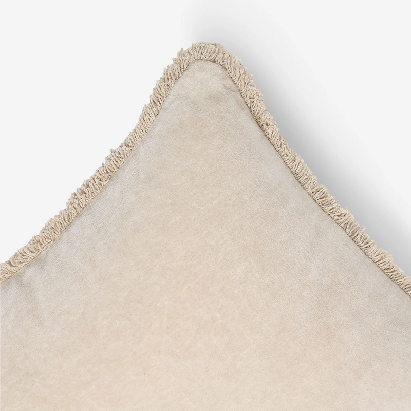 FUNDA COJIN VELVET FLECOS ARENA 60X40 CM - 3