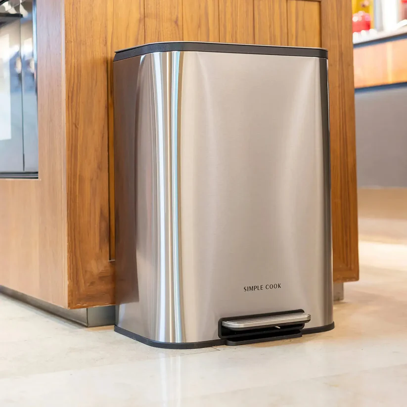 BASURERO 50L CON PEDAL MATE Y ANTI HUELLAS SIMPLE COOK - 2