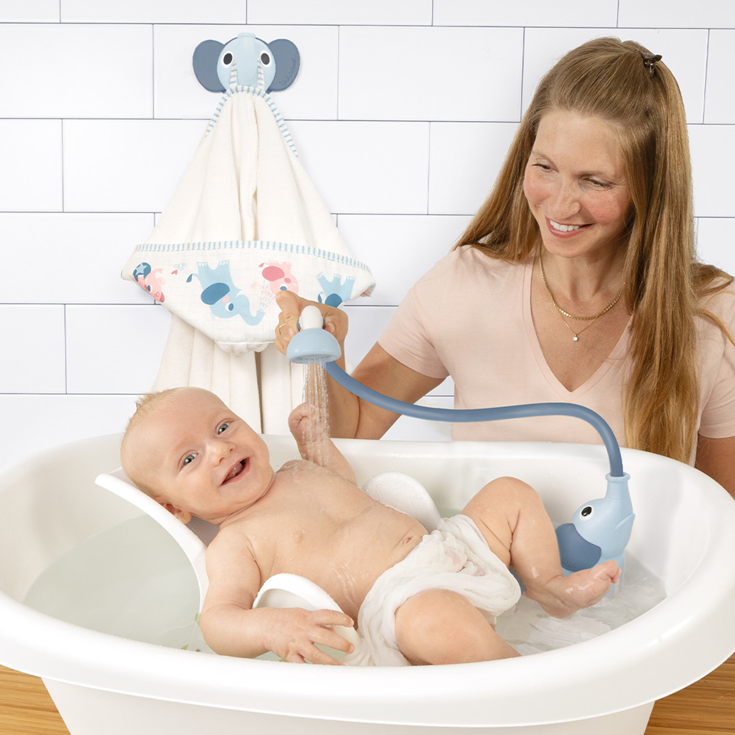 SET DE BAÑO DUCHA ELEFANTE Y TOALLA AZUL YOOKIDOO - 3