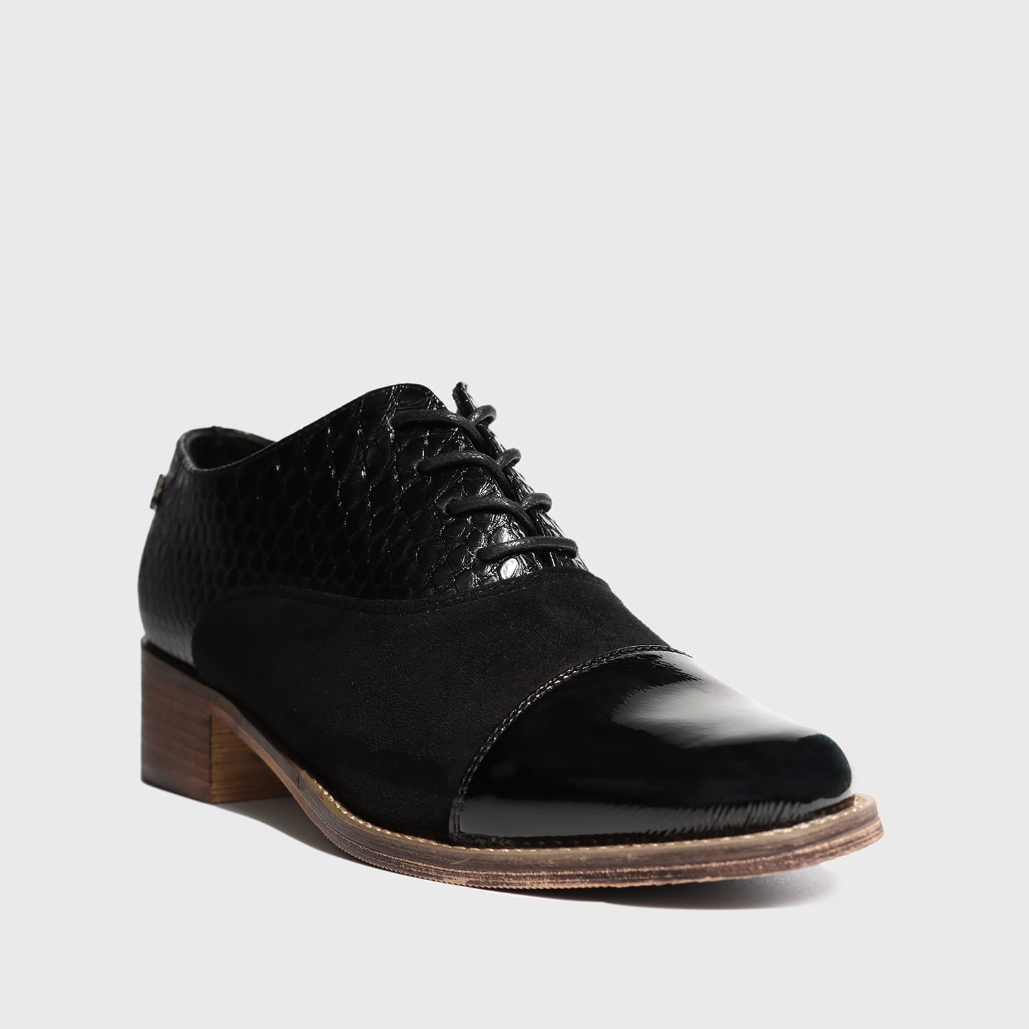 ZAPATO NEGRO MUJER 23551 - 2