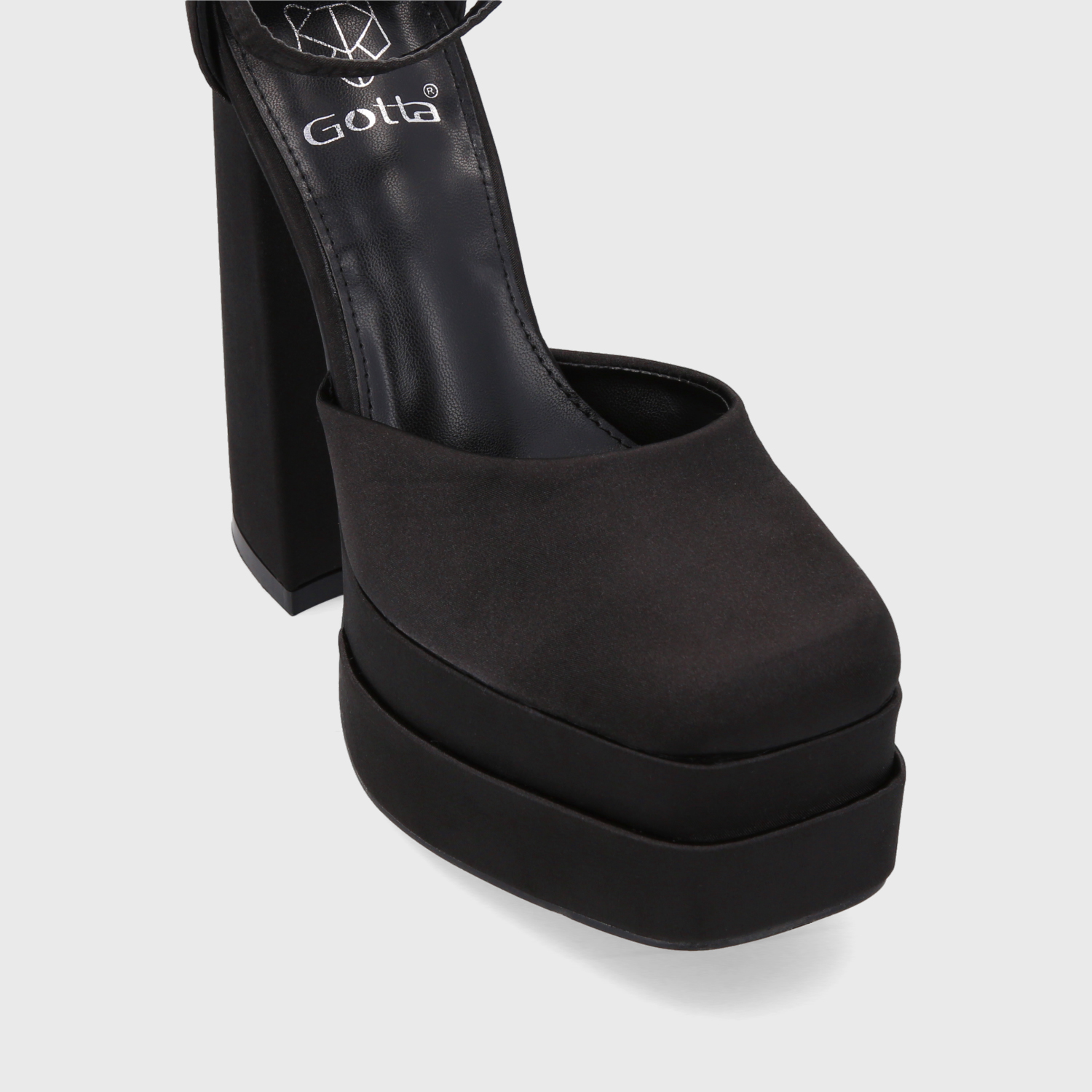 SANDALIA PLATAFORMA NEGRA MUJER 25910 - 6