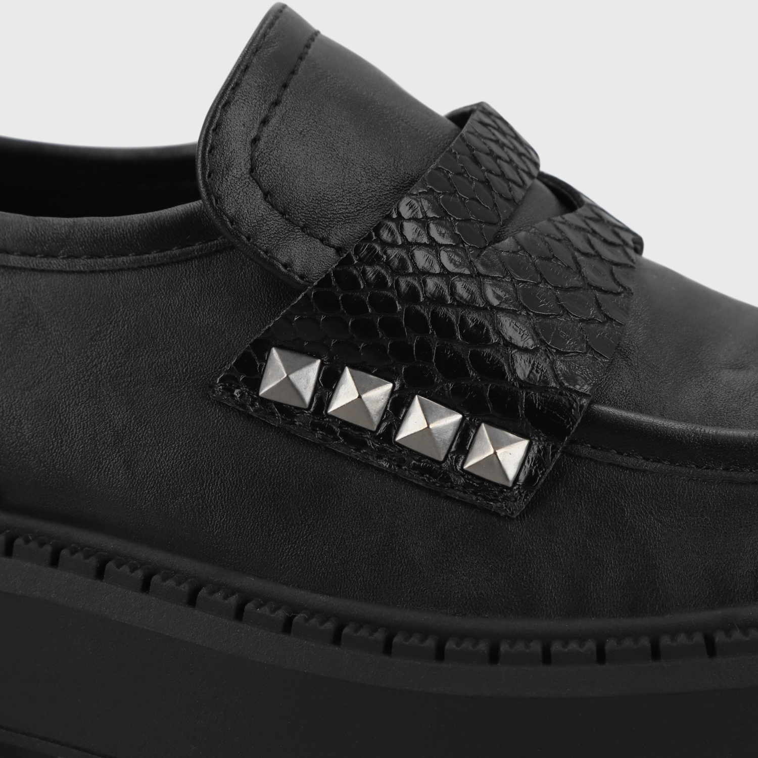 ZAPATO NEGRO MUJER 45804 - 6