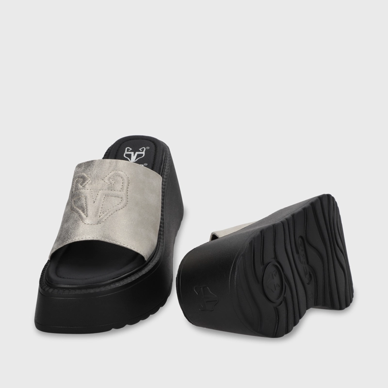 SANDALIA PLATAFORMA DORADA MUJER GOTTA 53720 - 7