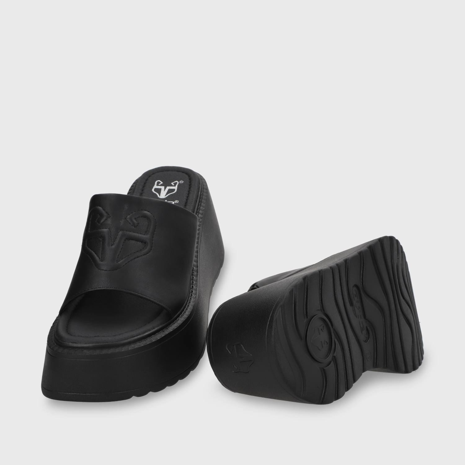 SANDALIA PLATAFORMA NEGRA MUJER 53720 - 8