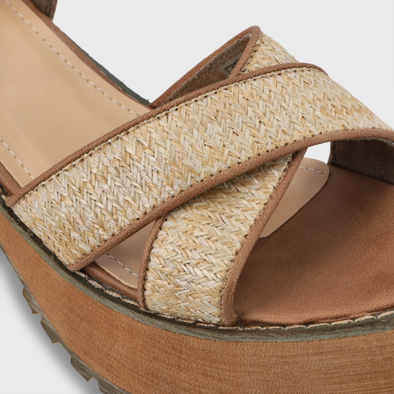 SANDALIA PLATAFORMA BEIGE MUJER 25796 - 7