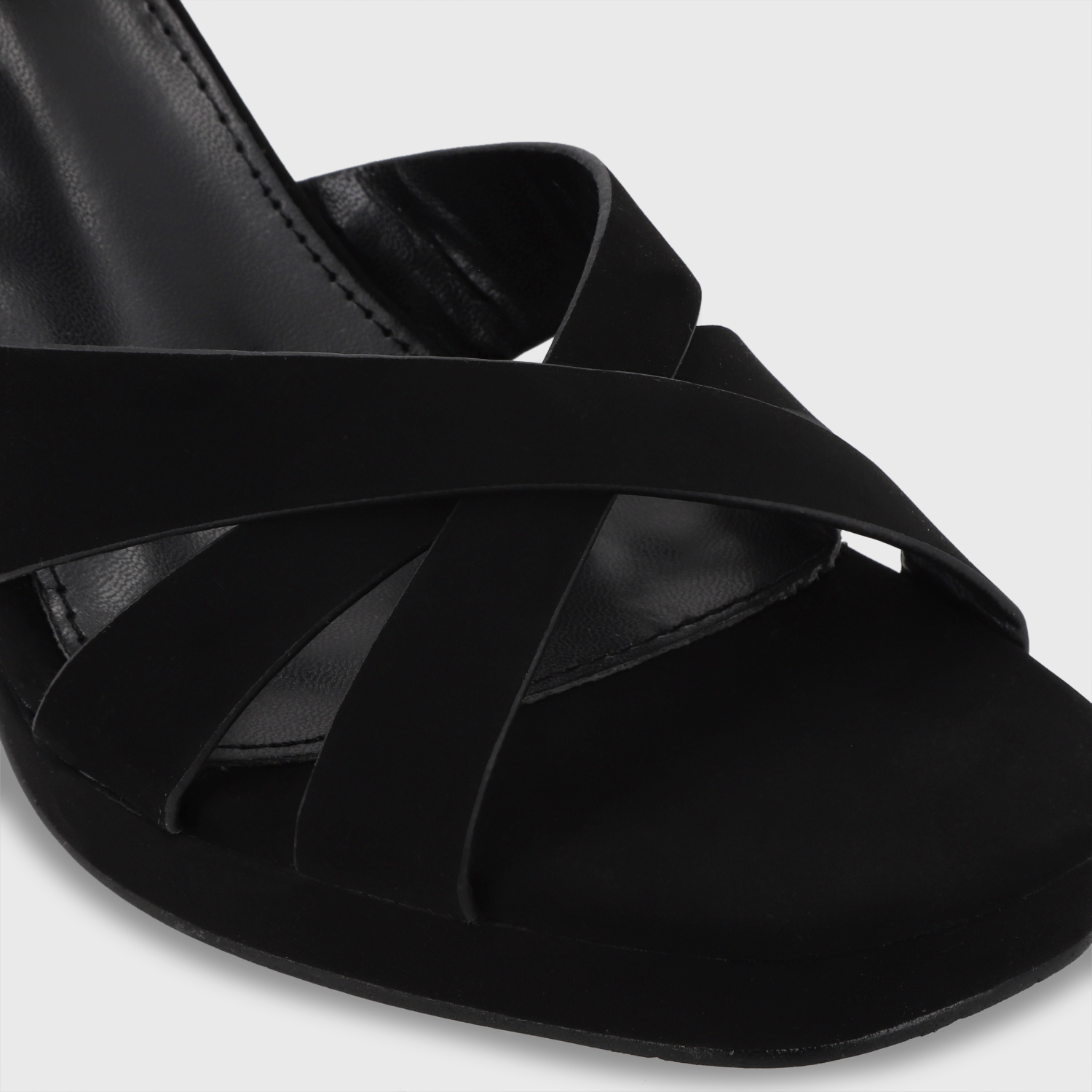 SANDALIA TACO NEGRA MUJER 45902 - 6