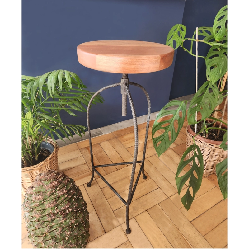 TABURETE INDUSTRIAL DE ROBLE CON ALTURA RECLINABLE - 2