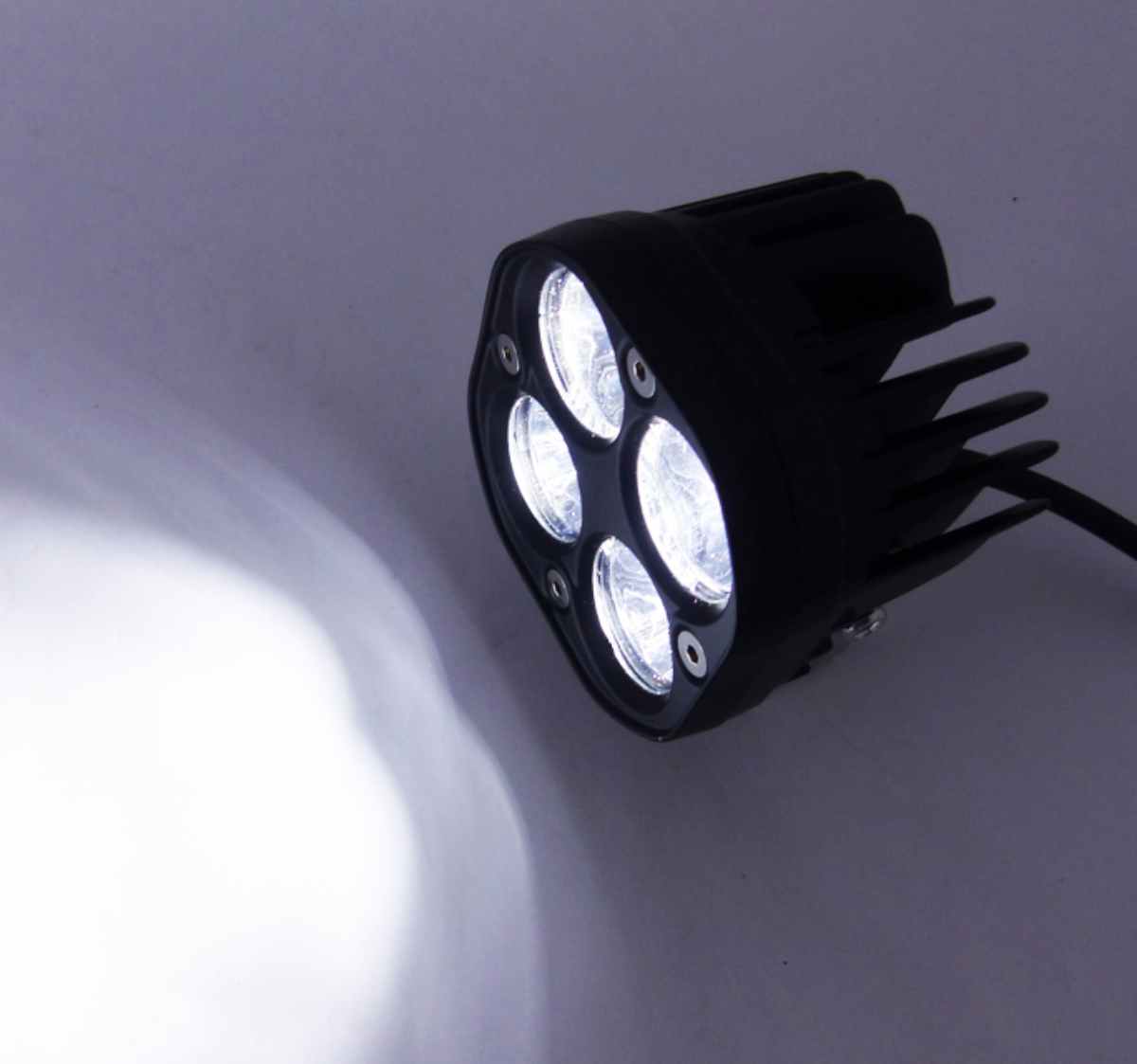 NEBLINERO LED 4 LED 32W LUZ BLANCA 12 24 VOLTIOS - 3