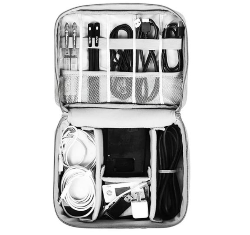 BOLSO ORGANIZADOR DE CABLES Y ACCESORIOS USB VIAJERO - MORADO - 2