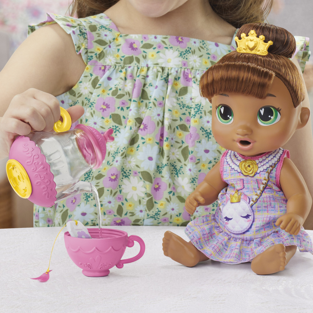 MUÑECA BABY ALIVE FIESTA DE TÉ BURBUJEANTE SOPHIA SPARKLE - 2
