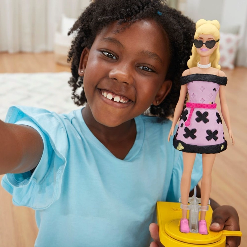SET DE MASA MOLDEABLE PLAY DOH BARBIE CREA ROPA PARA MUÑECAS - 10