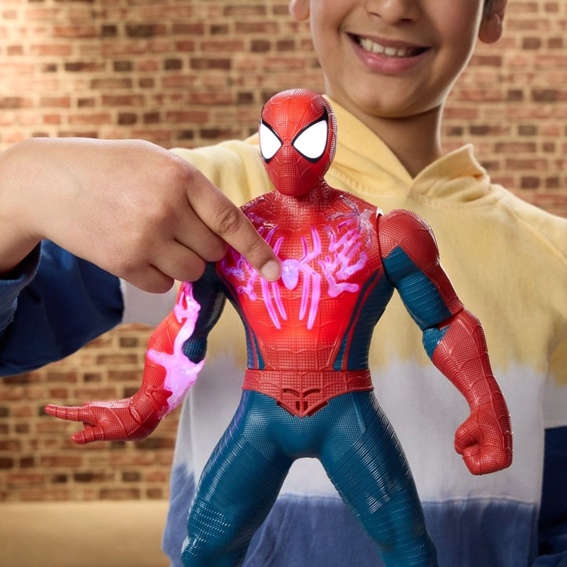 FIGURA DE ACCION SPIDERMAN BRAND NEW DAY ENERGIZADO - 12