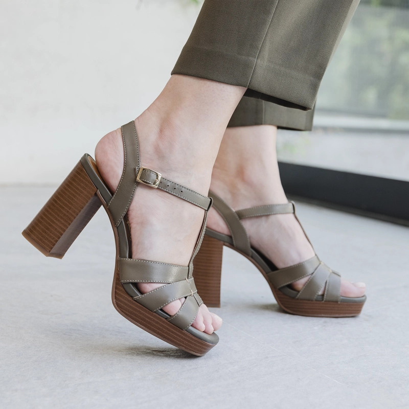 SANDALIA MUJER KATNIS 134401 TAUPE - 3