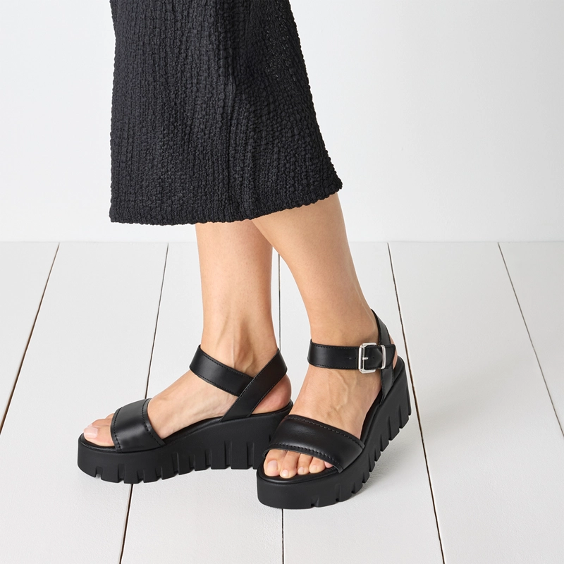 SANDALIA MUJER TAMARIS 28712-42 NEGRA - 3