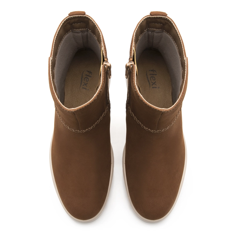 BOTIN FLEXI MUJER DARIELA 137804 CAFE - 6
