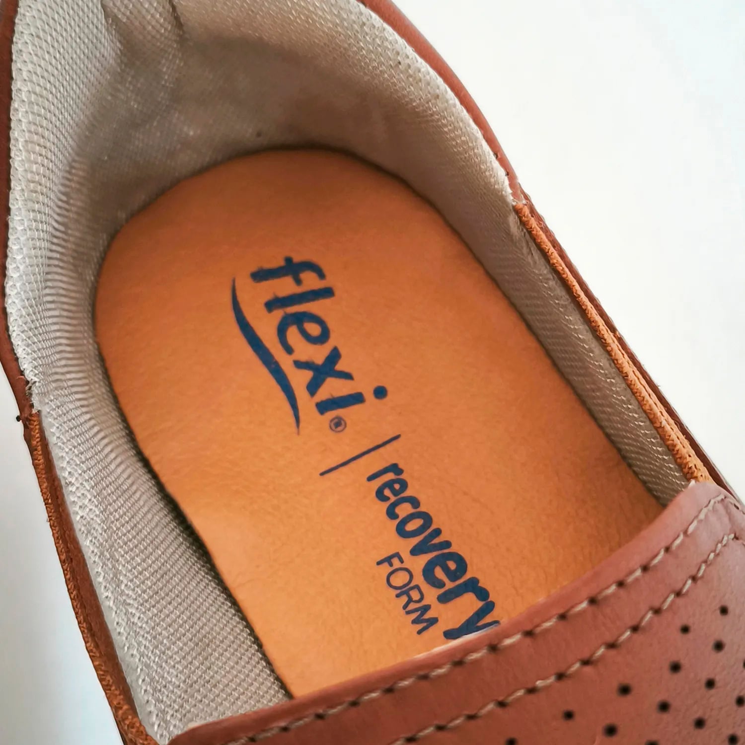 ZAPATILLA MUJER BETH 107601 CAFE - 2
