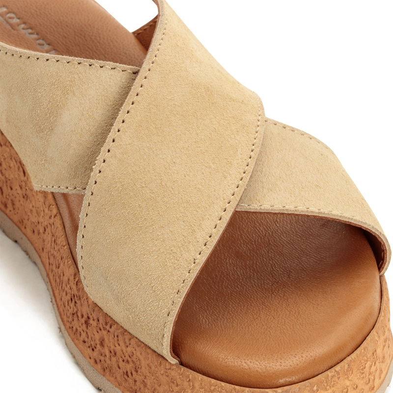 SANDALIA MUJER 28205-46 BEIGE - 3