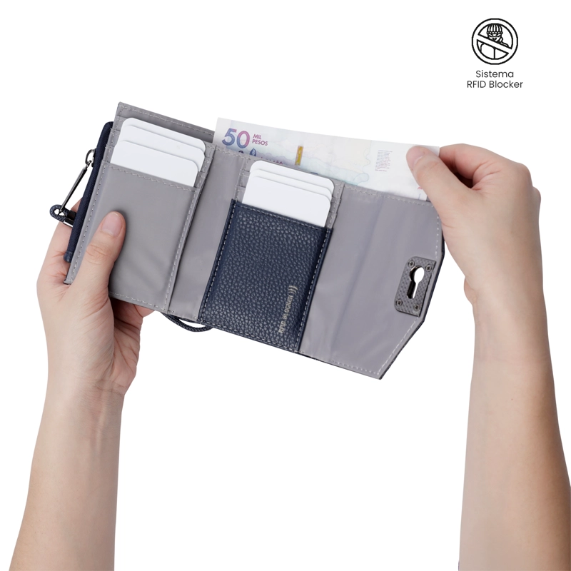 BILLETERA TOTTO RFID BLOCKER SMOOOTH NEY AZUL - 3