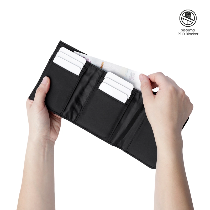 BILLETERA TOTTO RFID BLOCKER ROXANNE NEGRO - 3