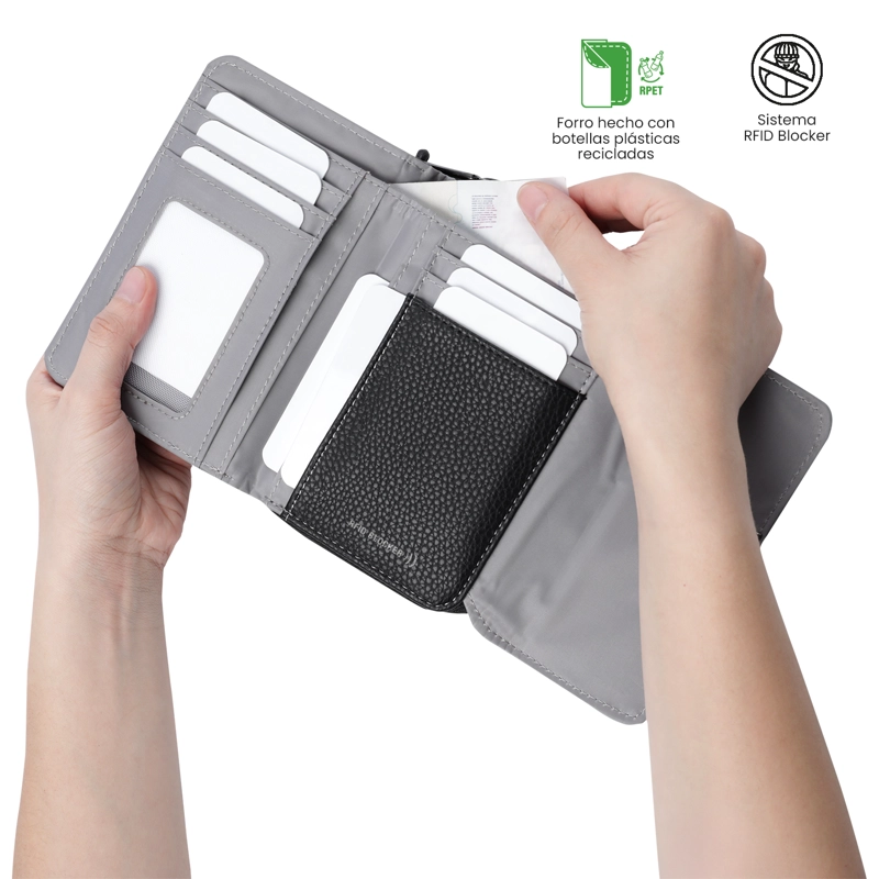 BILLETERA TOTTO RFID BLOCKER SMOOOTH CRI NEGRO - 3