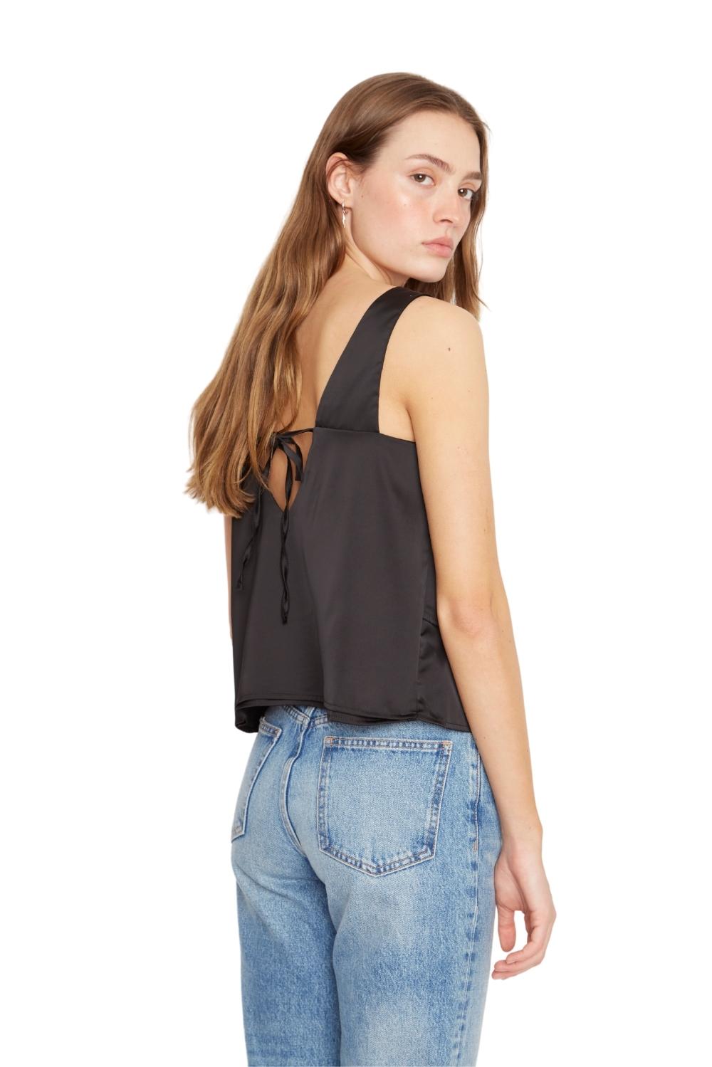 POLERA SARA SIN MANGAS III NEGRA - 6