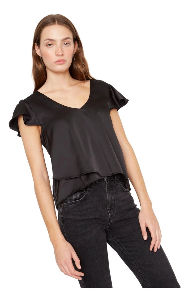 POLERA SARA MANGA CORTA SATIN EN COLOR NEGRO JACINTA TIENDA - 5