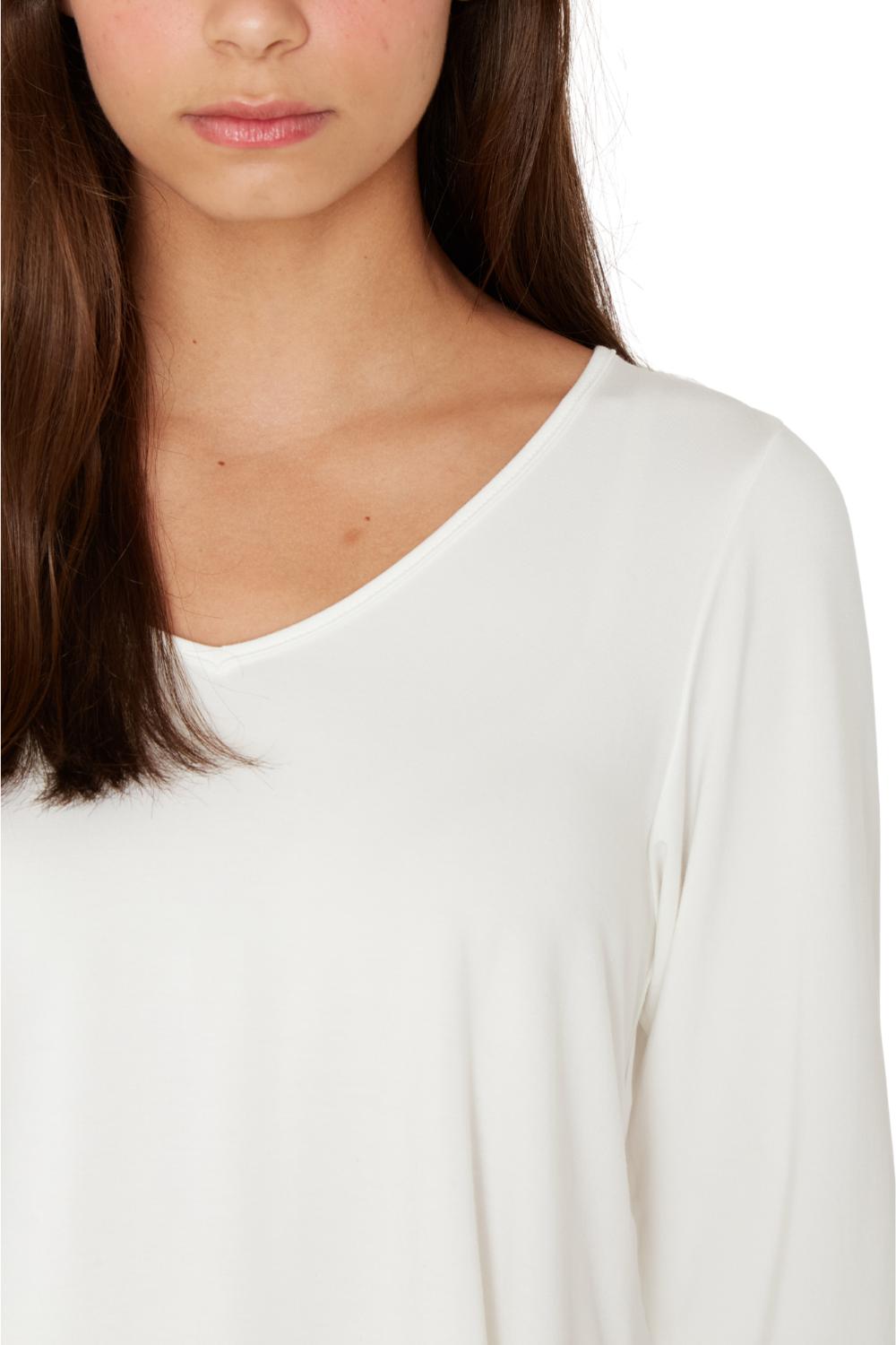 POLERA FRIDA III EN COLOR BLANCO JACINTA TIENDA - 6
