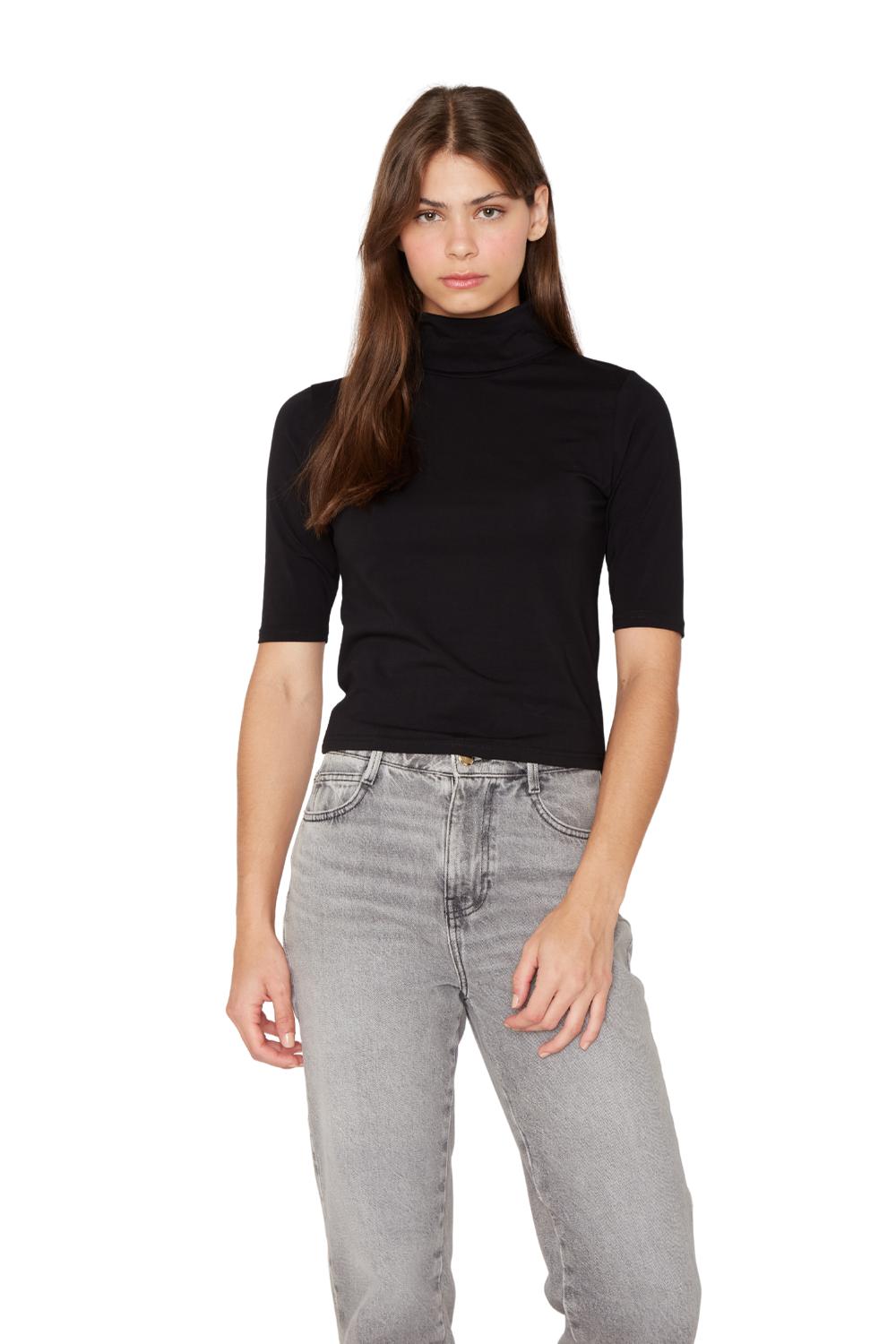 POLERA CONSU III EN COLOR NEGRO JACINTA TIENDA