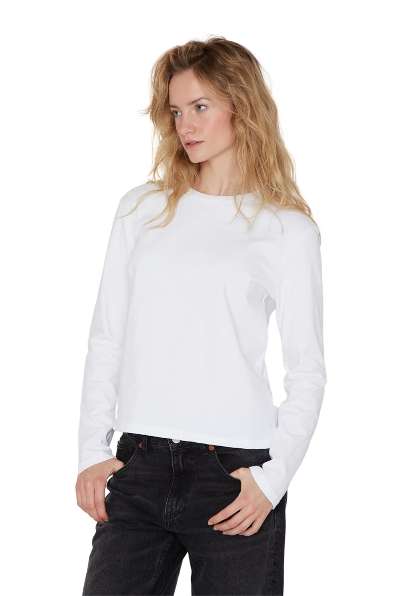 POLERA ALASKA EN COLOR BLANCO JACINTA TIENDA - 2