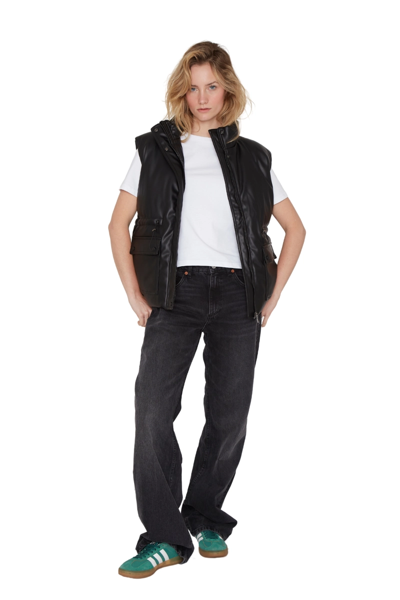 CHAQUETA KYLIE EN COLOR NEGRO JACINTA TIENDA - 5