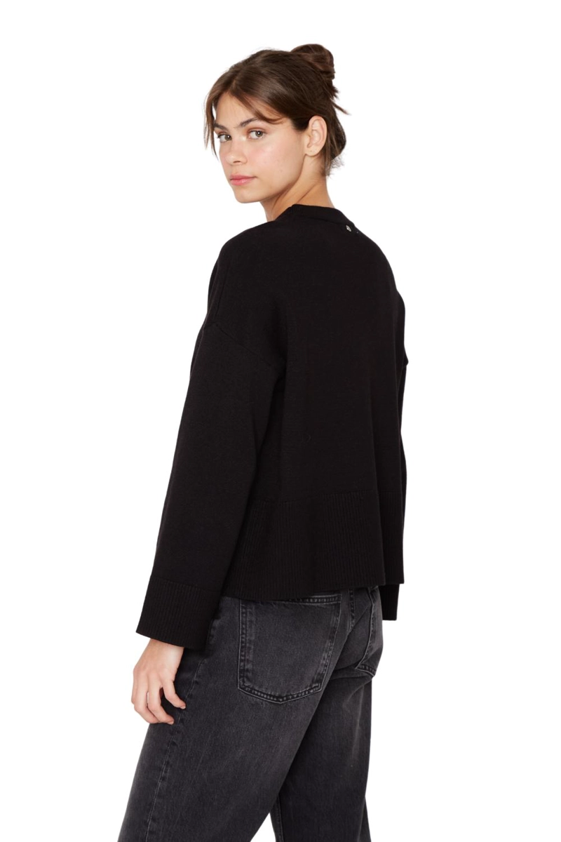 CHALECO VERNA NEGRO JACINTA TIENDA - 4