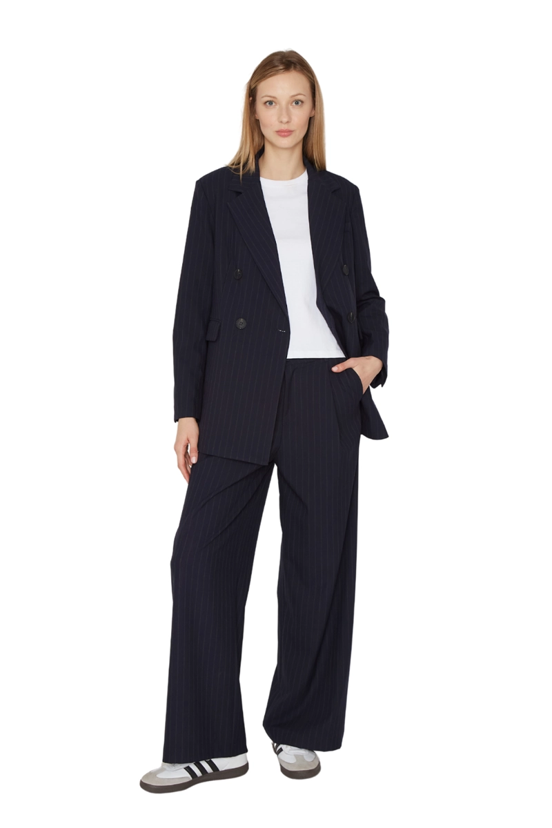 PANTALÓN BOWEN LINEAS EN COLOR NEGROS JACINTA TIENDA - 1