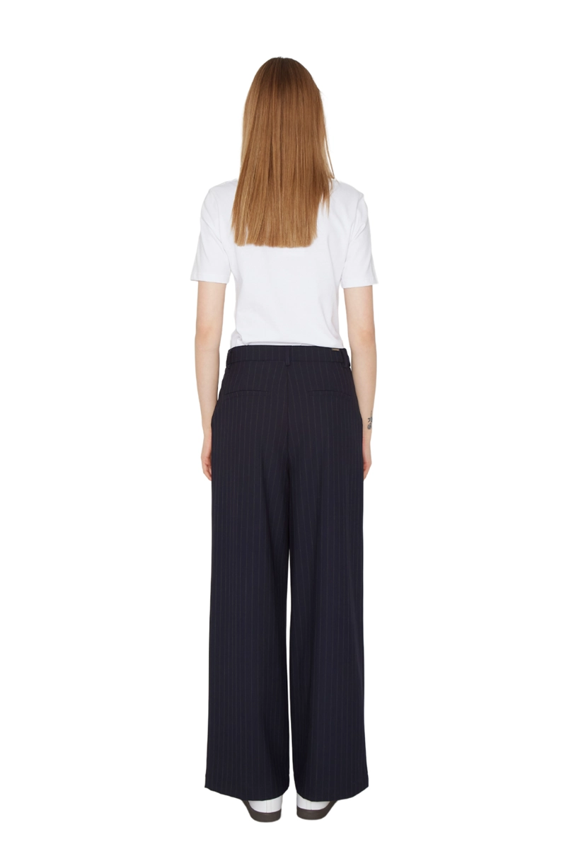 PANTALÓN BOWEN LINEAS EN COLOR NEGROS JACINTA TIENDA - 6