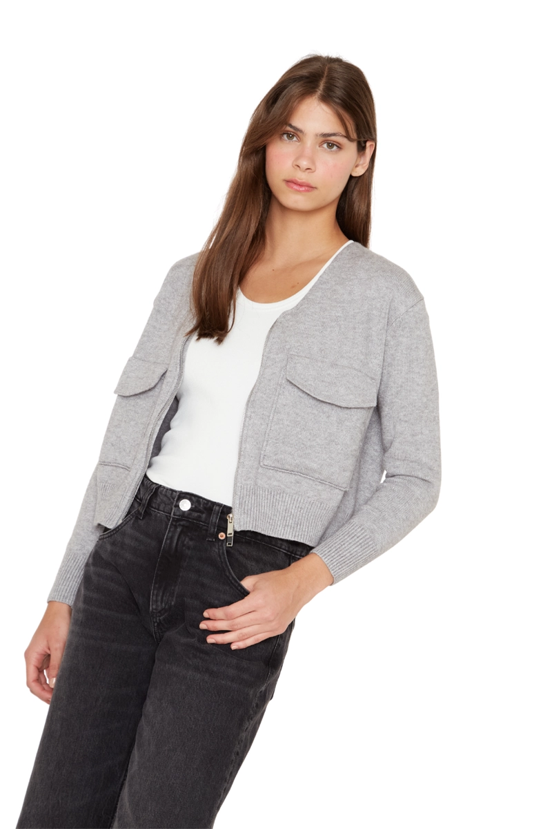 CHALECO CARGO GRIS JACINTA TIENDA - 4