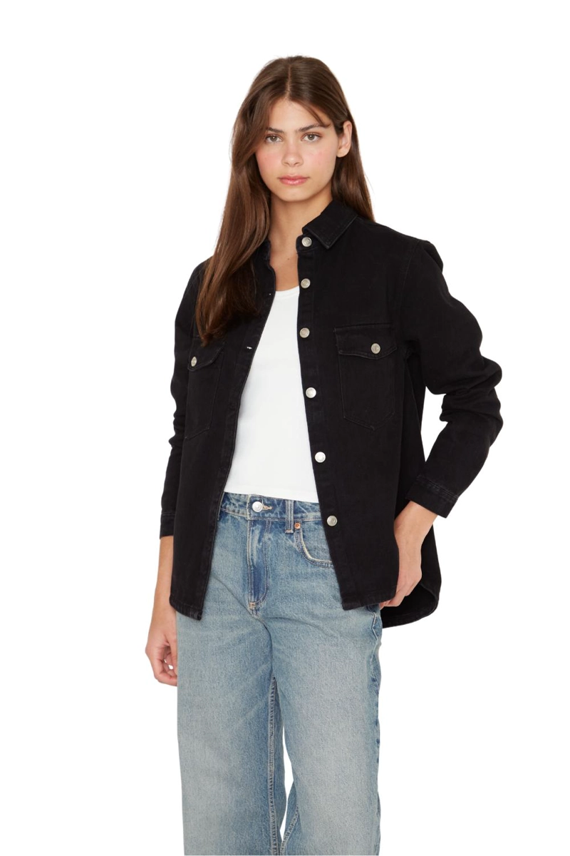 CAMISA PORTER BOLSILLOS EN COLOR NEGRO JACINTA TIENDA - 4