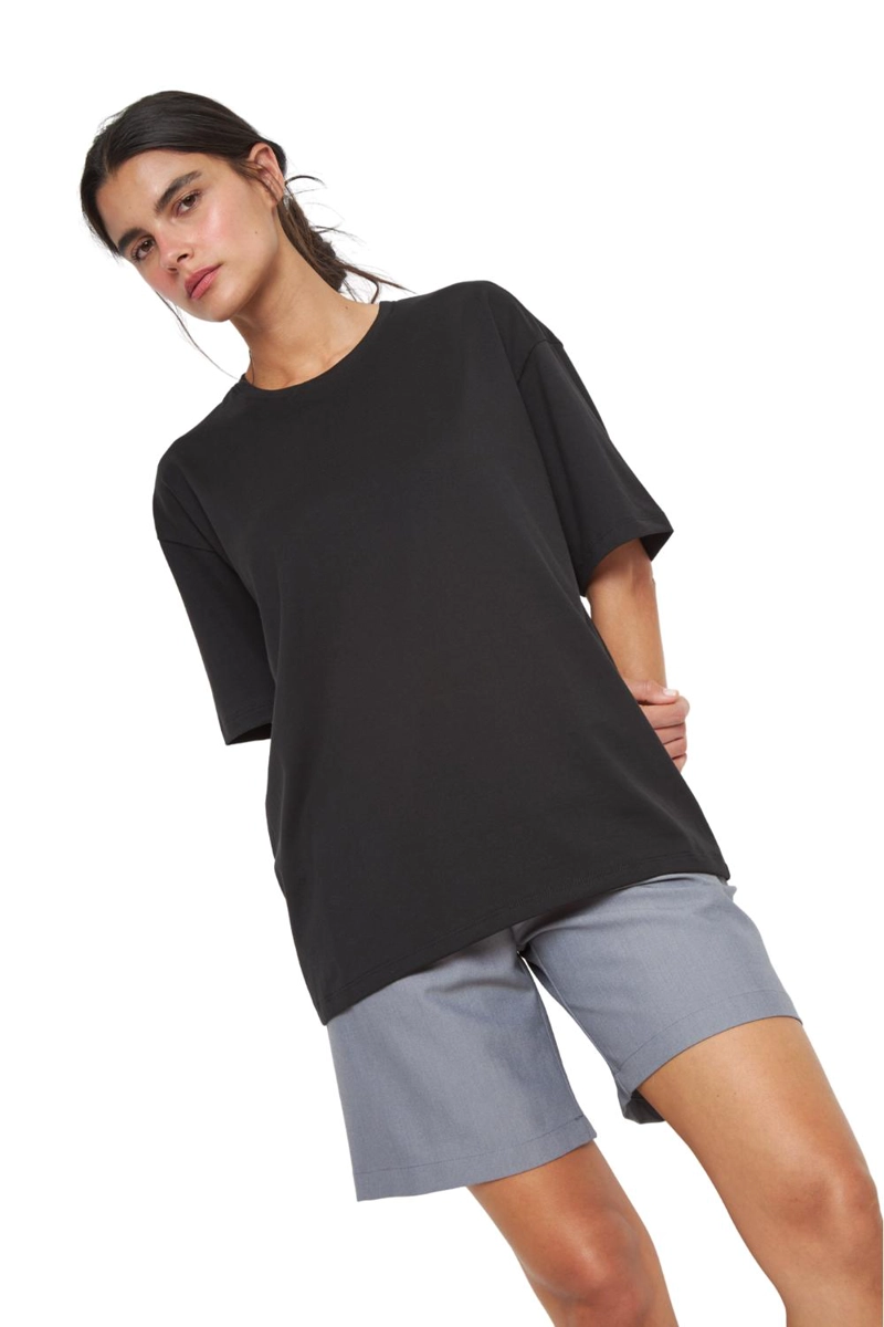 POLERA JACINTA PIMA OVERSIZE NEGRA JACINTA TIENDA - 2