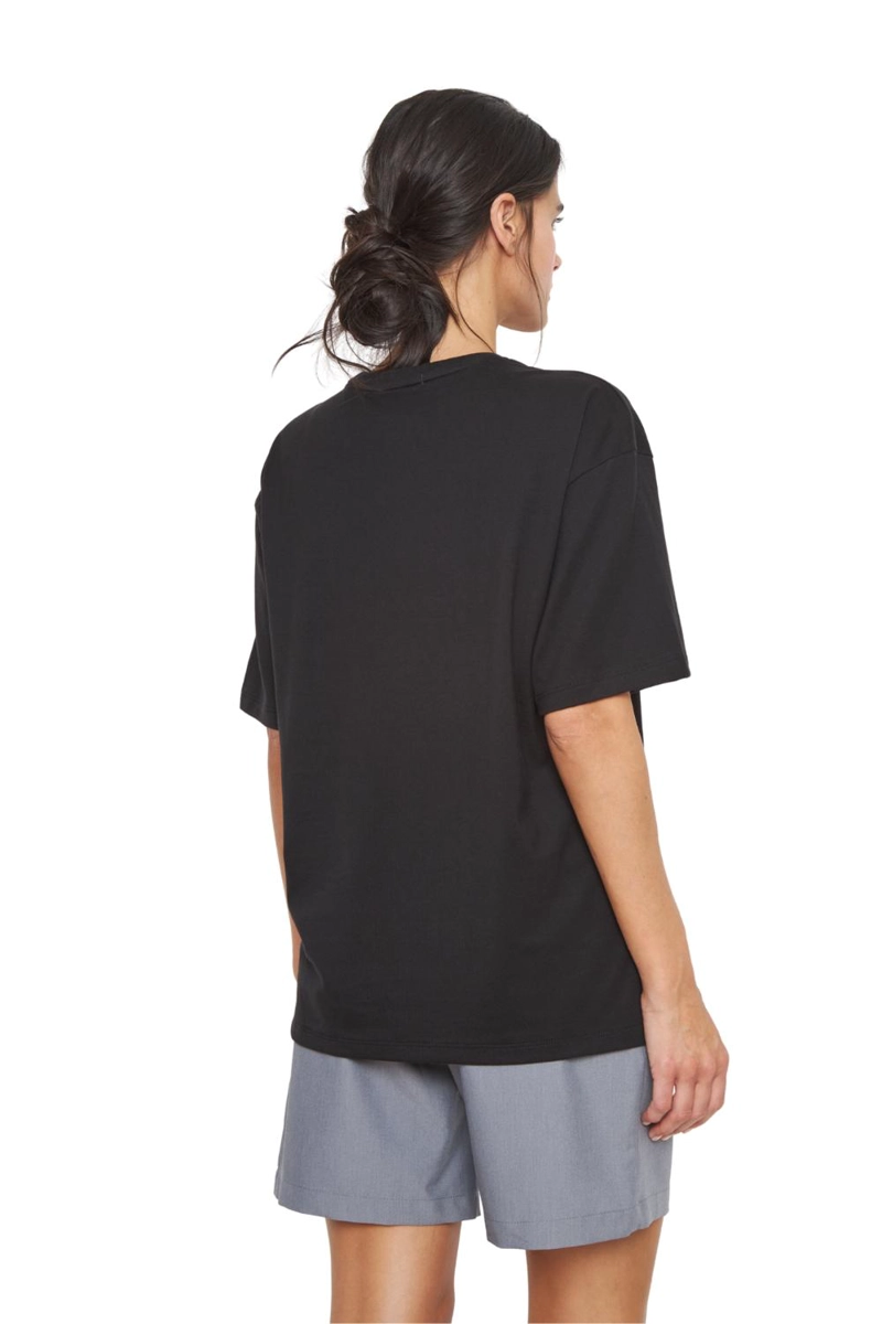POLERA JACINTA PIMA OVERSIZE NEGRA JACINTA TIENDA - 4