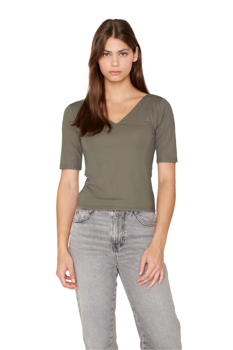 POLERA ELISA VERDE JACINTA TIENDA - 1